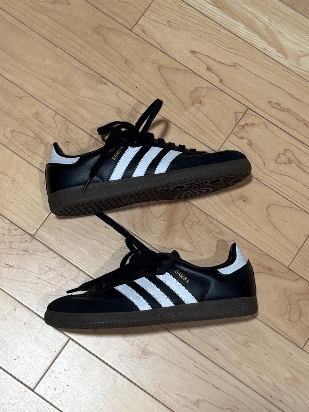 Adidas - Picture 5 of 8